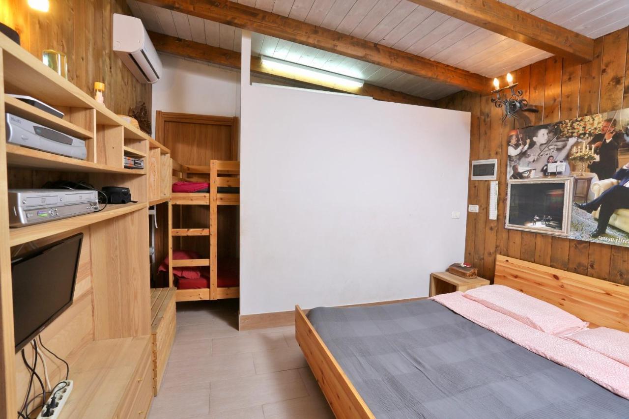 Music House A Castellana Grotte Confinante Via Per Turi 500M Dalle Grotte 외부 사진